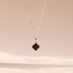 Vòng Cổ – Điểm Nhấn Hoàn Hảo Tôn Vẻ Đẹp Tinh Tế Của Phái Đẹp